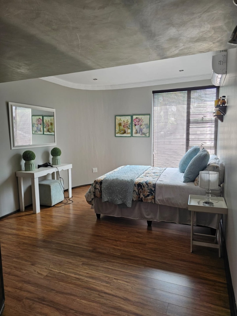 4 Bedroom Property for Sale in Wilkoppies North West